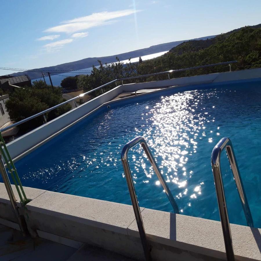 Apartmani Cesarica Karlobag Exteriör bild