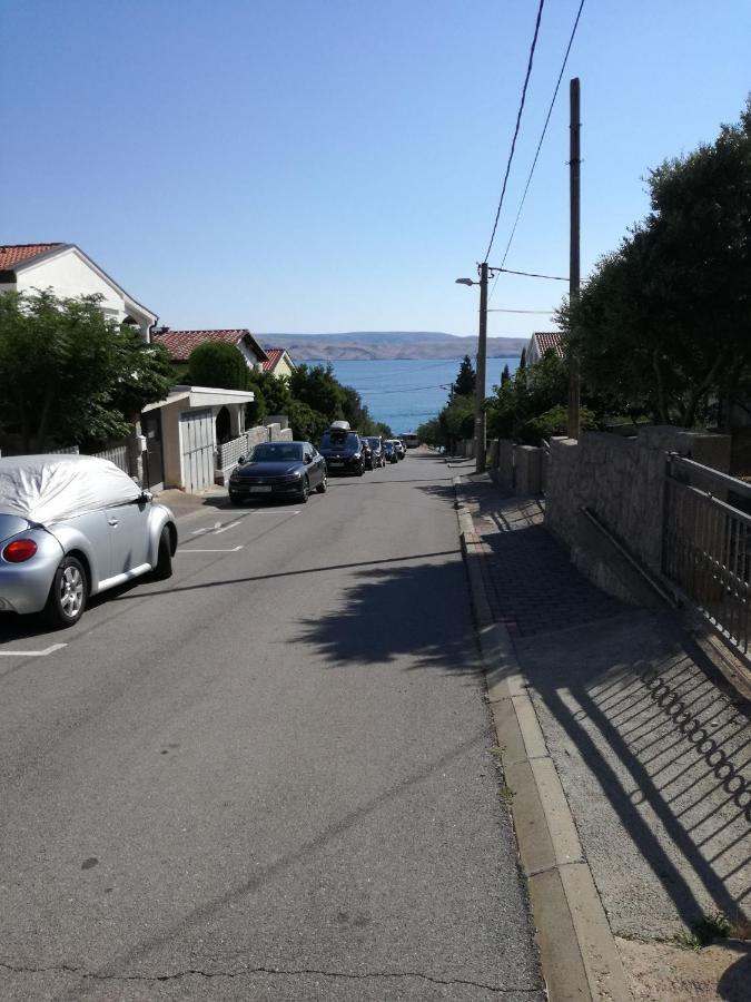 Apartmani Cesarica Karlobag Exteriör bild