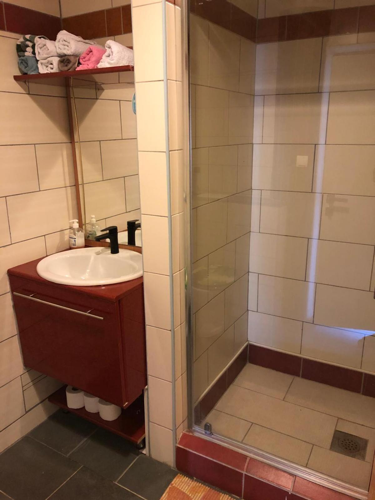 Apartmani Cesarica Karlobag Rum bild